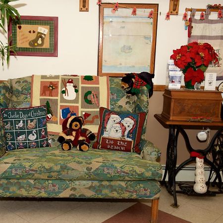 Myer Country Motel ミルフォード エクステリア 写真